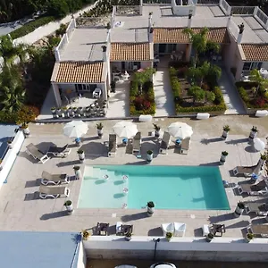 Hotel apartamentowy Small Luxury Pool And Sea View - Stella Del Mare, Fontane Bianche