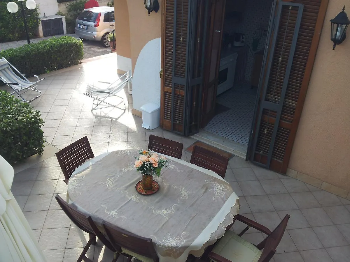 Holiday home Villa Vera Fontane Bianche